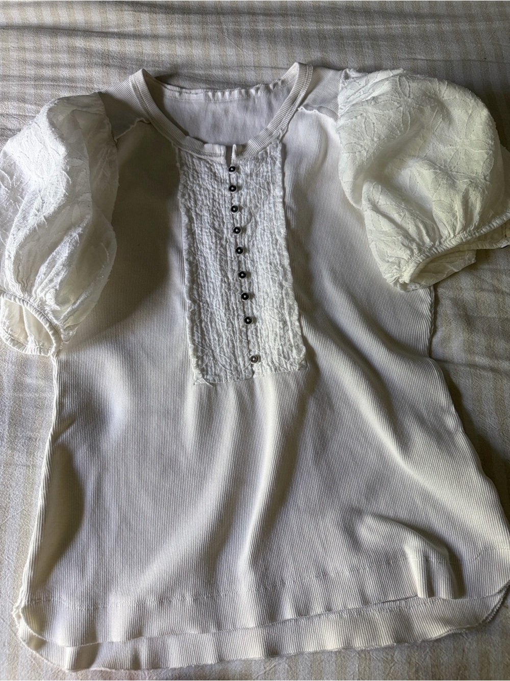 Pilcro Women's White Puff-Sleeve Bella Henley Top - Picture 4 of 8
